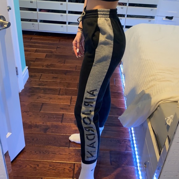 COPY - Air Jordan Sweatpants - Picture 7 of 11